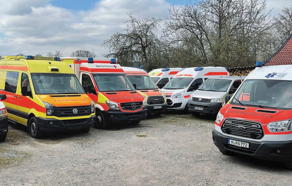 Ambulances and minivans delivered to Ukraine - Community Chronicle