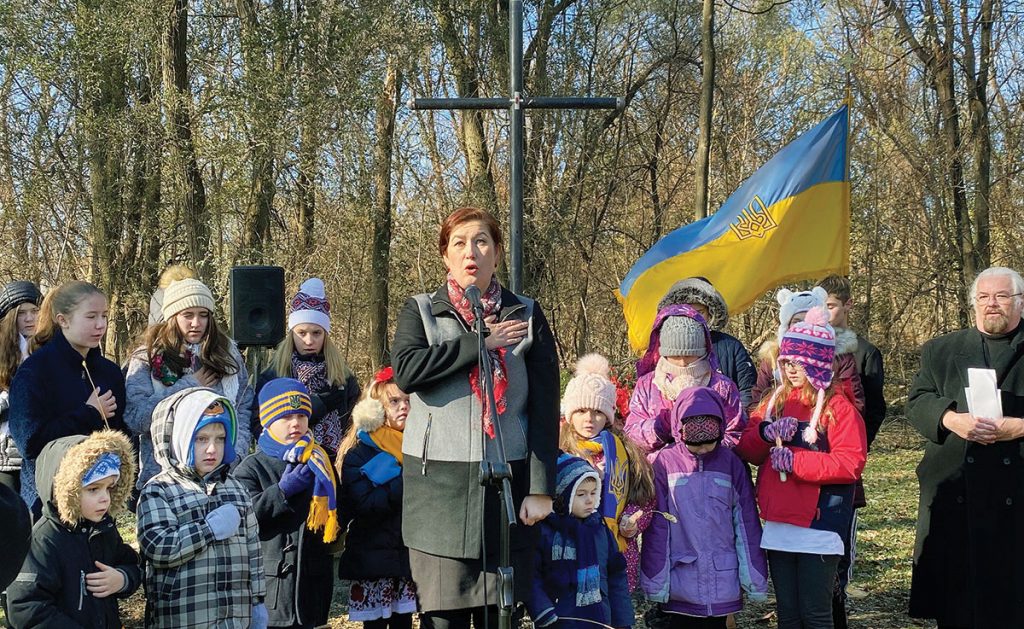 Irina Petryk and Ukrainian School Children - Holodomor