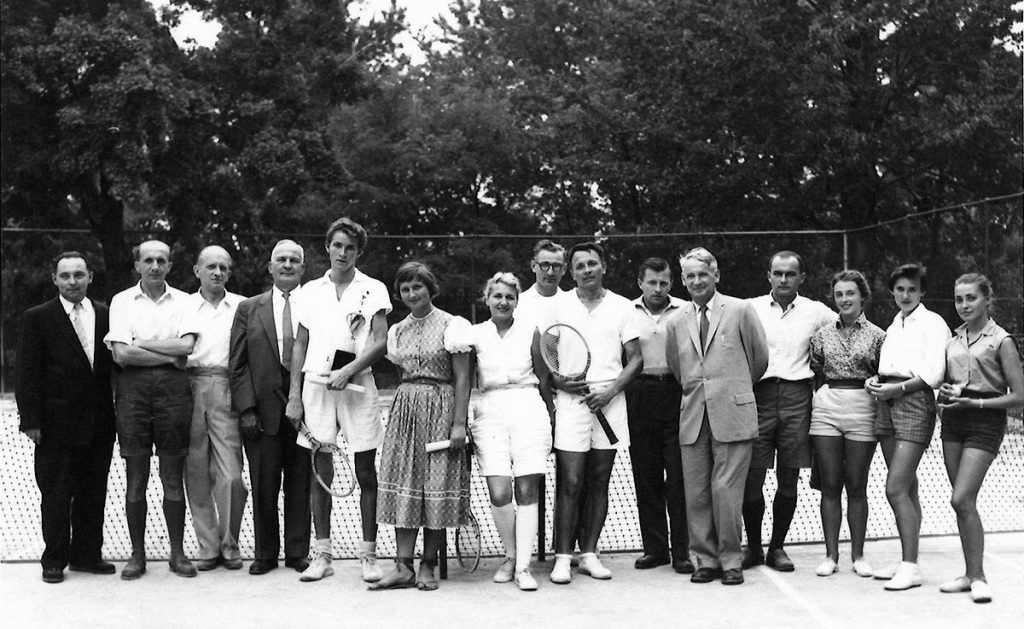 UNA 1959 - UNA Forum