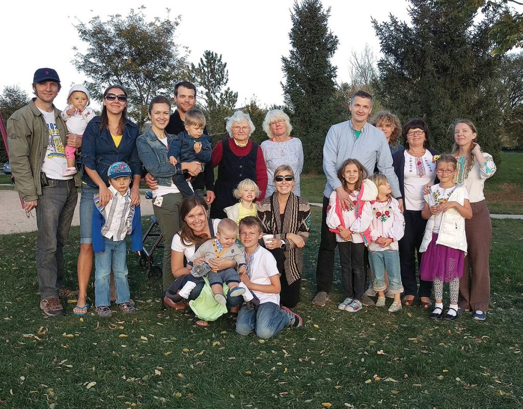 COLORADO SPRINGS – Ukrainians of Colorado Springs met on October 17 for a fall picnic at Nancy Lewis Park (as seen in the photo above). This is a new informal group of Ukrainian Americans who want to share their love of culture and language. Although there are formal groups in Denver, among them Ukrainians of Colorado, Plast Ukrainian Scouting Organization, a Ukrainian school and churches, this group’s intention is to organize get-togethers for local people in the area who otherwise don’t have the time or opportunity to travel to Denver. The intent is to expose the younger generation to Ukrainian music, culture and language. It also provides a wonderful opportunity for the adults to converse in Ukrainian, since most are immersed in separate daily routines. The purpose of Ukrainians of Colorado Springs is primarily social; the group plans to have play groups on a monthly basis, so the children can develop friendships and experience all the best of being of Ukrainian descent. Those who want to join the group for upcoming events are advised to call Larysa Martyniuk at 719-650-9278 or e-mail Eugenia Killian at eugenia.killian@uccs.edu. – Larysa Martyniuk