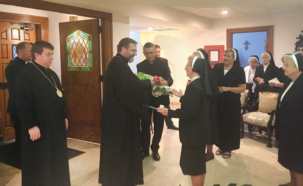 patriarch visits nuns - US